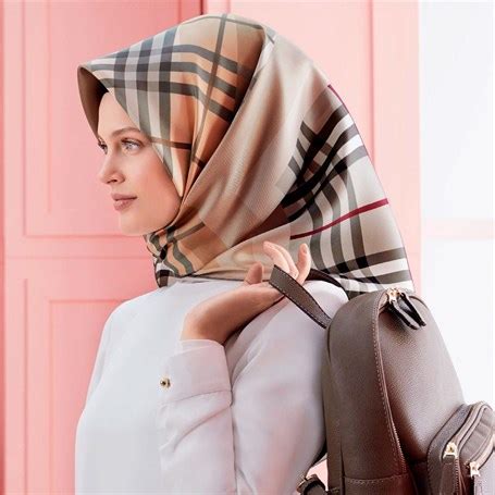 armine burberry eşarp|armine eşarp.